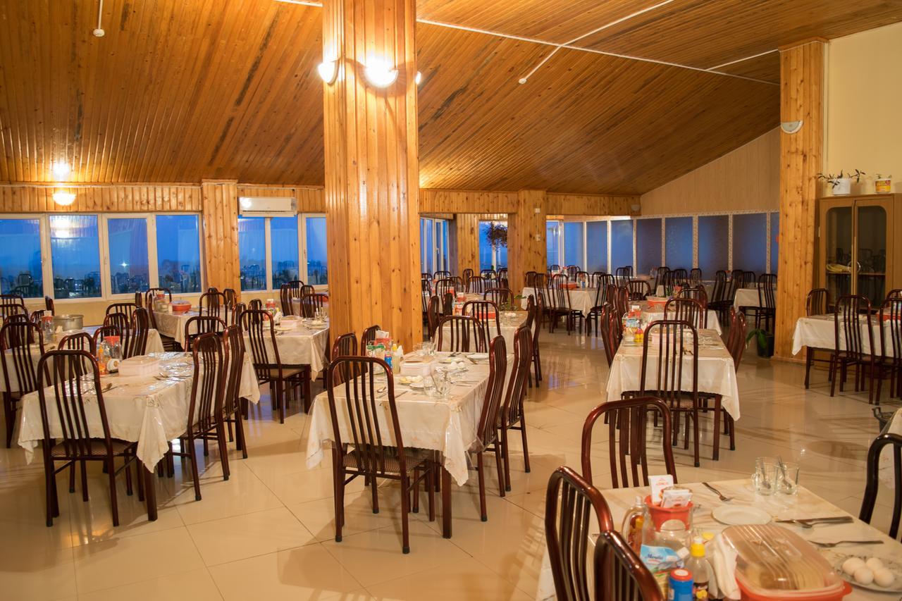 Gozel Naftalan Health Resort Buitenkant foto