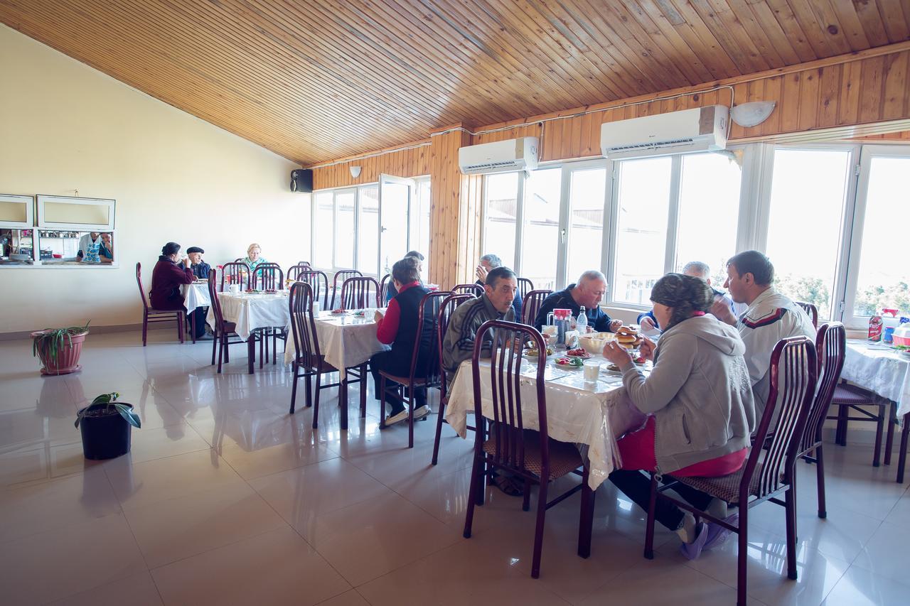 Gozel Naftalan Health Resort Buitenkant foto
