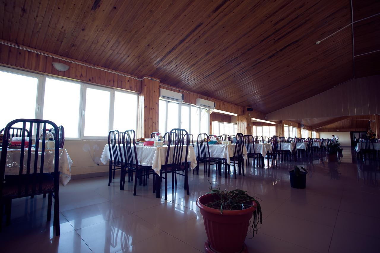 Gozel Naftalan Health Resort Buitenkant foto