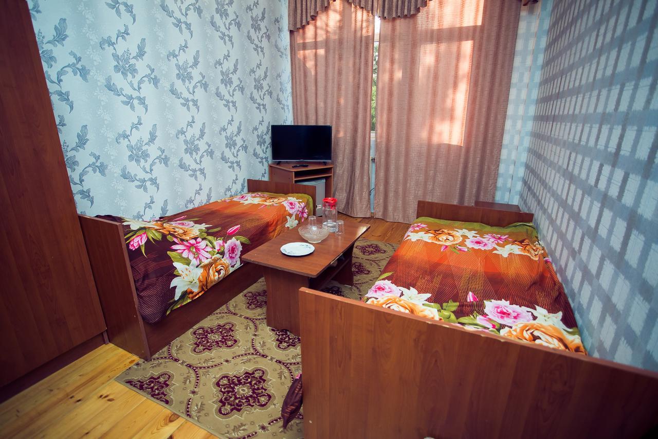 Gozel Naftalan Health Resort Buitenkant foto